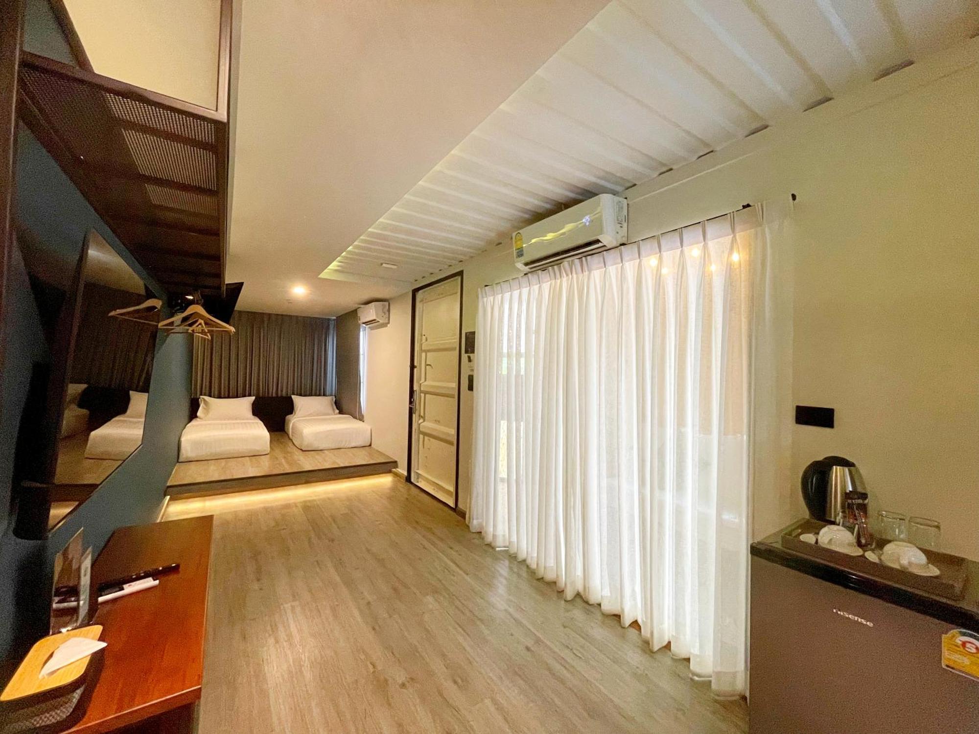 Hotel Nights In A Box Ban Muang  Pokoj fotografie